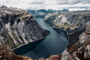 fjord-4614096_1280