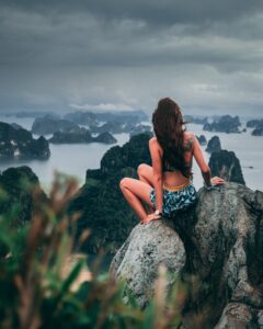 pexels-taryn-elliott-4390720